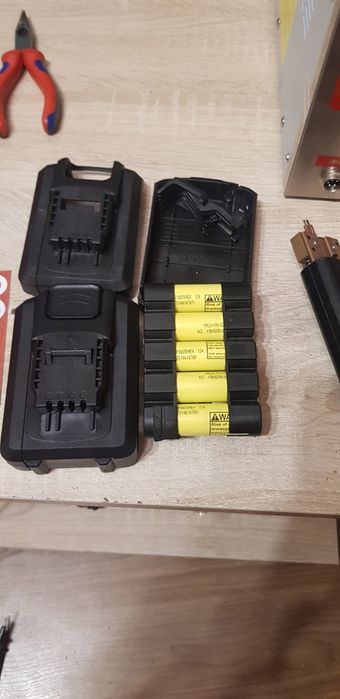 Reparatii acumulatori li-ion autofiletante aspirator flex