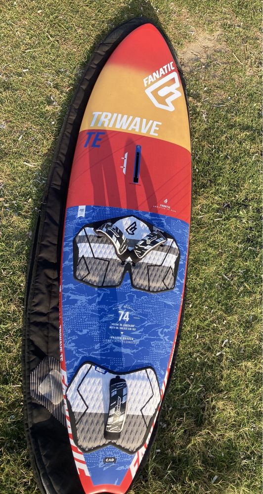 Windsurfing board” Fanatic Tri Wave” 2016 LIKE NEW