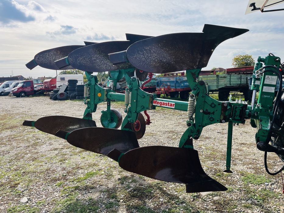 Plug cu 3 capuri, trupite,cormane reversibil hidraulic Regent Megastar