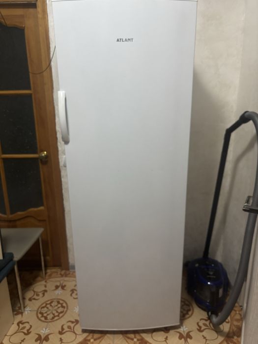 Продам морозильник в хорошем состояние !!!