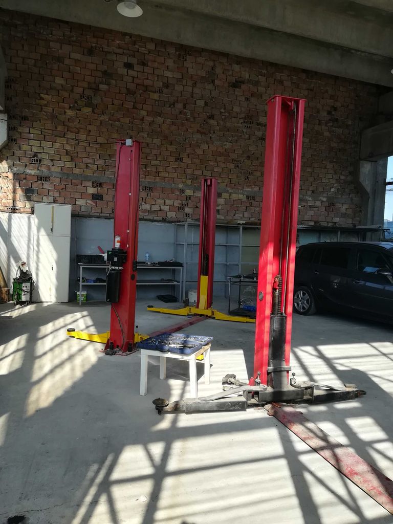Дава се под наем Промишлена сграда в Перник, Калкас - 5750 кв.м за 5100 € - Снимка #10