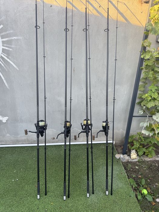 Lansete Okuma Custom Black, 3.90m, 3.5lbs, 4 buc + 4 mulinete