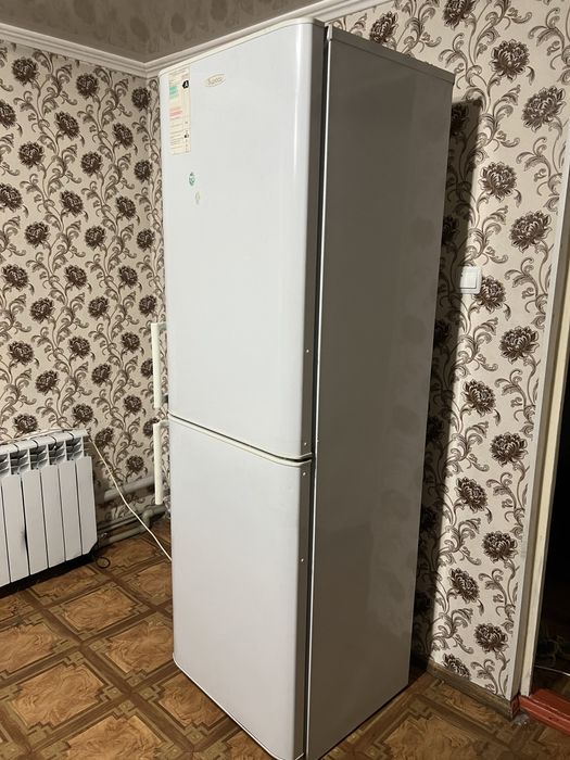 Холодильник в хорошем состоянии