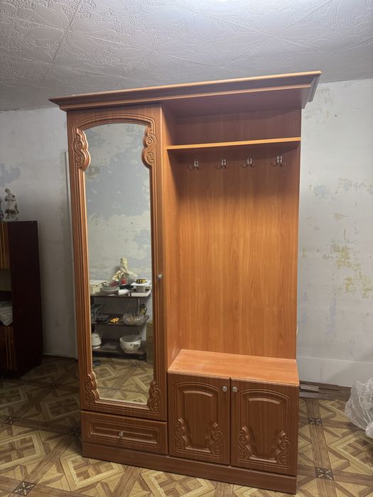 Продам шкаф в хорошем состоянии