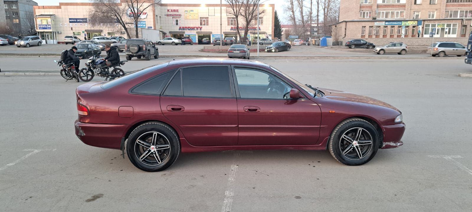 Продам автомобиль машину Mitsubishi Galant