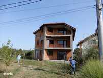 Vand vila Zimand-Cuz,st.2.000 mp,sc.357 mp.pretab.pensiune sau locuit