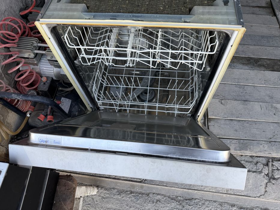 * BOSCH s9g1b посудомойка оригинал Germany встраиваемая (невключается