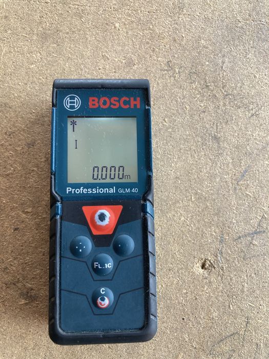 Telemetru Bosch Professsional Glm 40