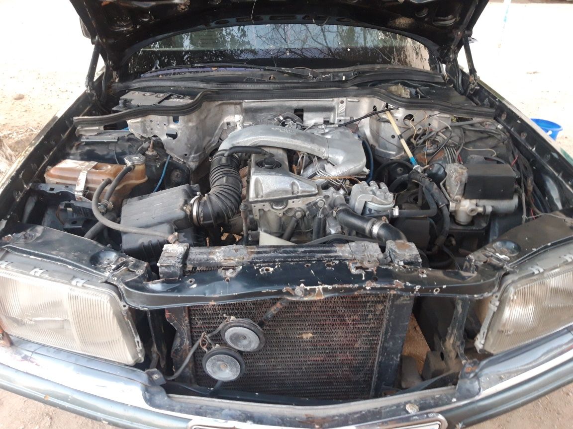 W 126 Mercedes dezil yili 1985