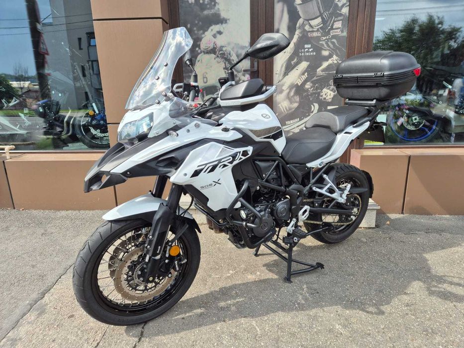 Benelli TRK 502X ABS ~ Garantie ~ Rate ~