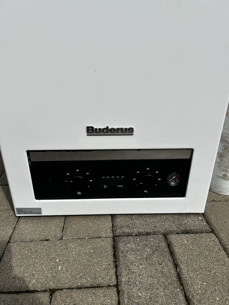 Centrala Buderus Logamax U042 24kw (gama premium de la Bosch)