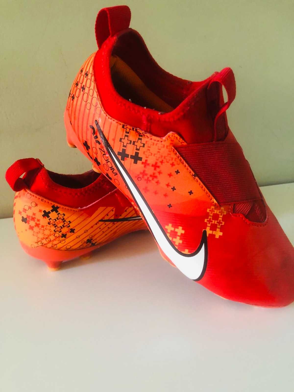 Бутонки  Nike JR ZOOM VAPOR 15