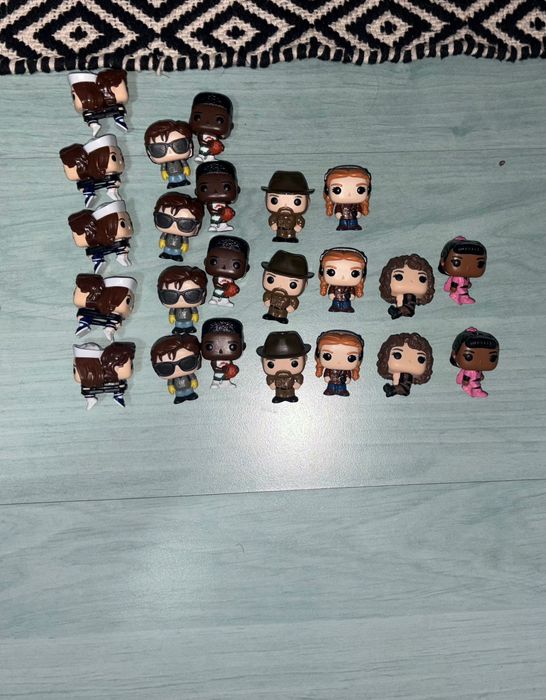 Kinder Joy Stranger things фигурки