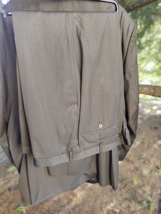 Costum Giorgio Armani ORIGINAL - 66- NOU -  Maro - 100% Lana virgina