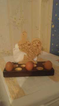 Поставка за яйца от дърво