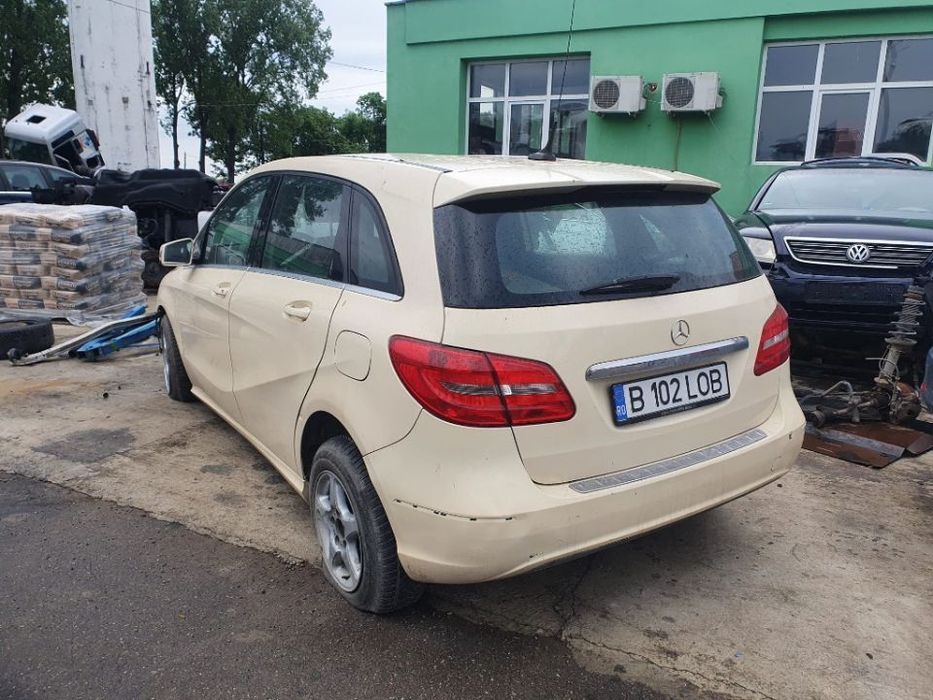dezmembrez Mercedes B-Class  w246 motor 1.8cdi 110cp 80KW om651, dezmembrez cutie de viteze automata