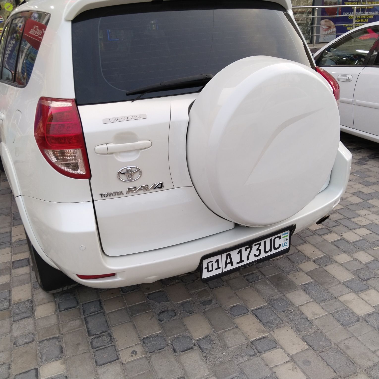 Тайота rav4  жемчуг ранг