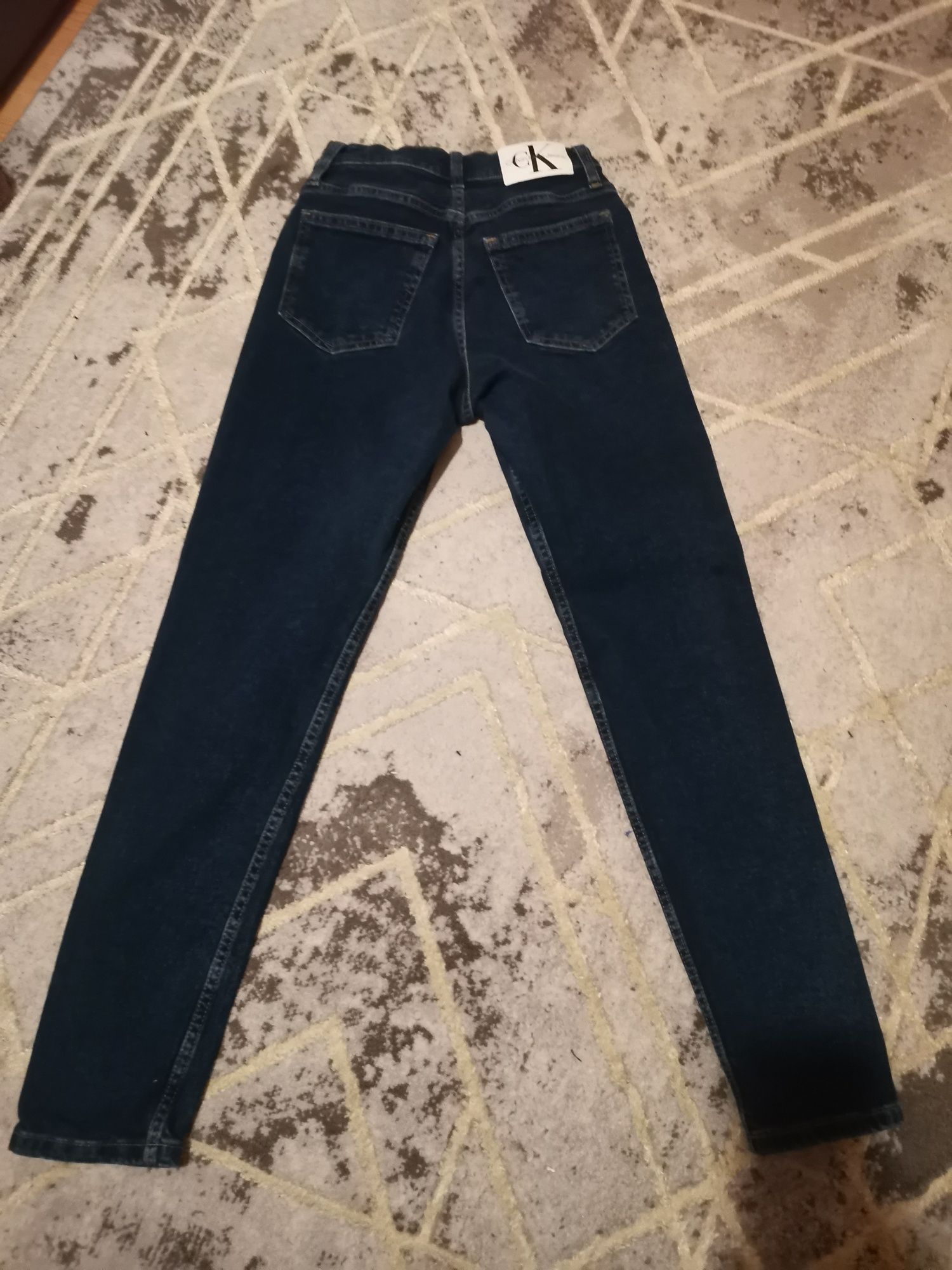 Дънки Calvin Klein Mom fit