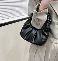 Дамска малка черна чанта
