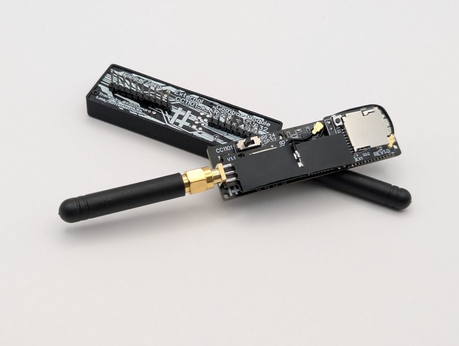комбо модуль для flipper zero (cc1101 + esp32 + nrf24 + bmi160)