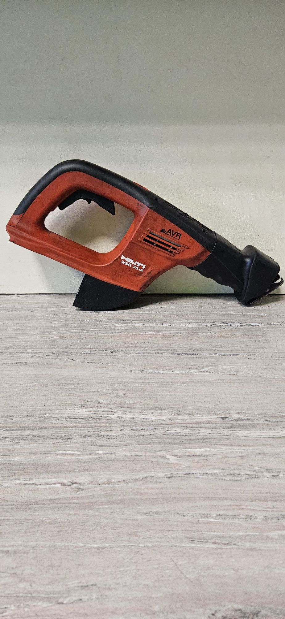 HILTI Акумулаторен Саблен Трион WSR36-A 36V.AVR