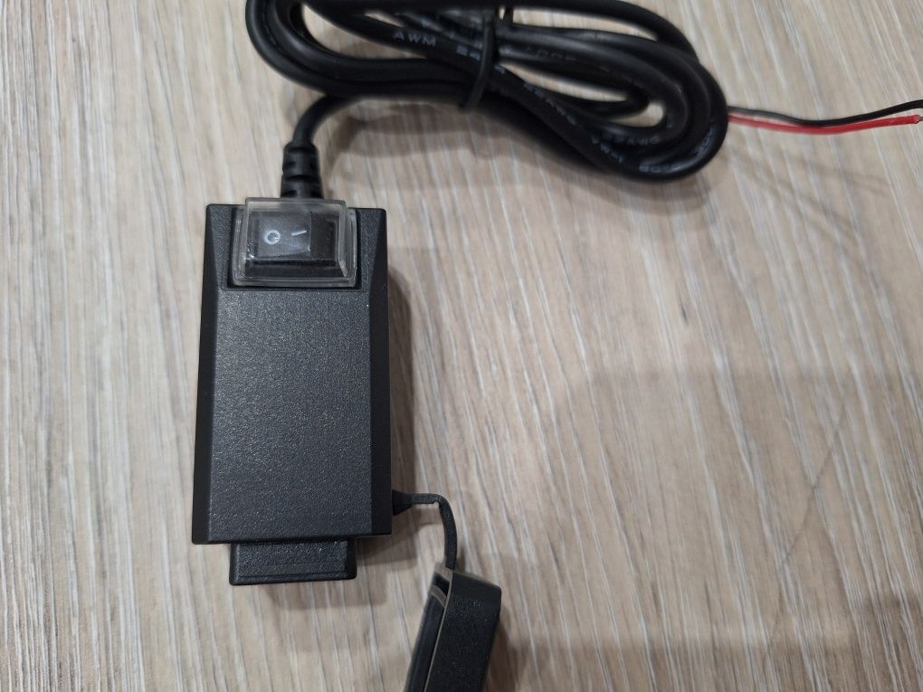 USB зарядно за мотор и за всичко на 12V