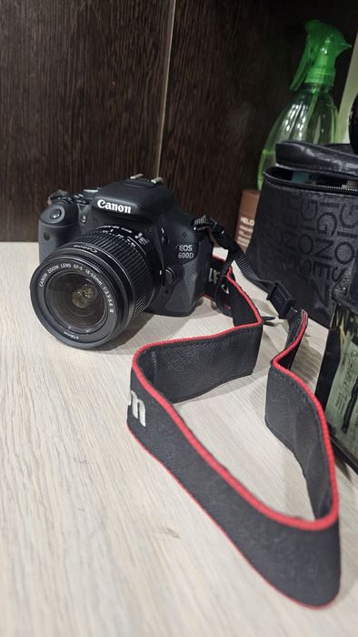 Фотоаппарат Canon D600