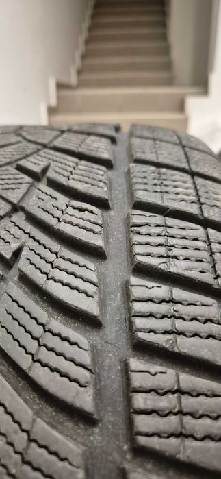 4 бр. зимни гуми Good Year Ultra Grip 275/45/20