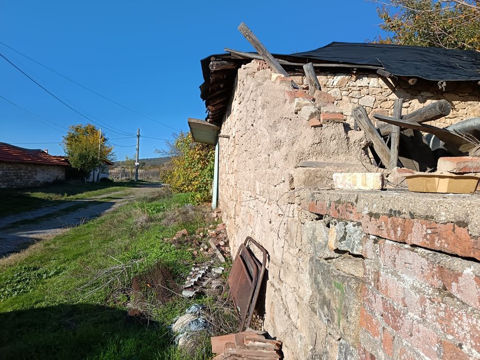 СЕЛСКА ВИЛА близо до Харманли