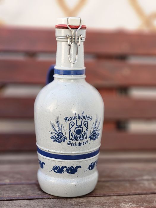 Carafa germană 2 litri