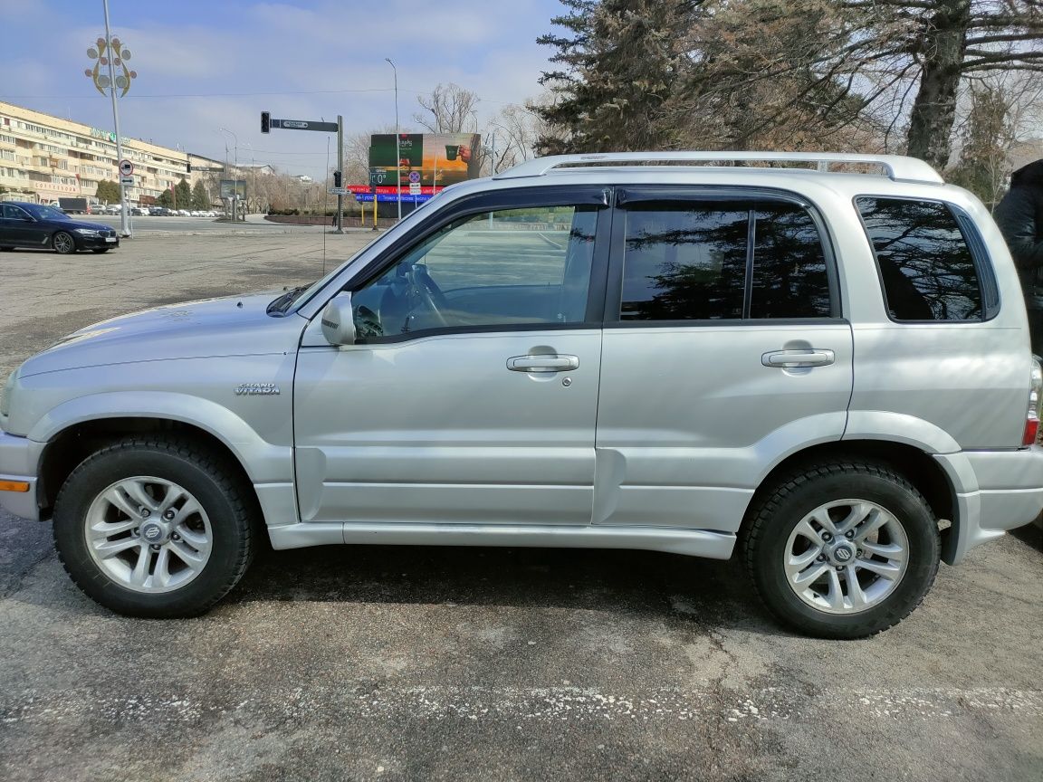 Продам автомашину Suzuki Grand Vitara