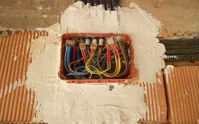 instalator instalatii electrice termice si sanitare reparatii urgente