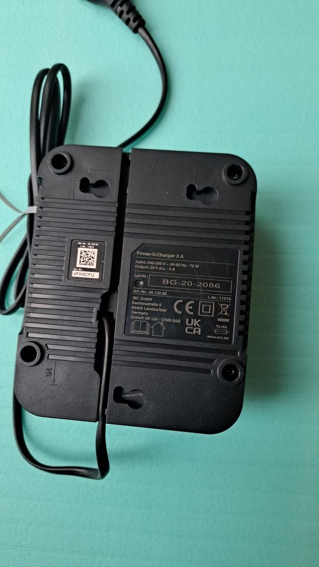 Зарядно устройство за батерии EINHELL Power X charger