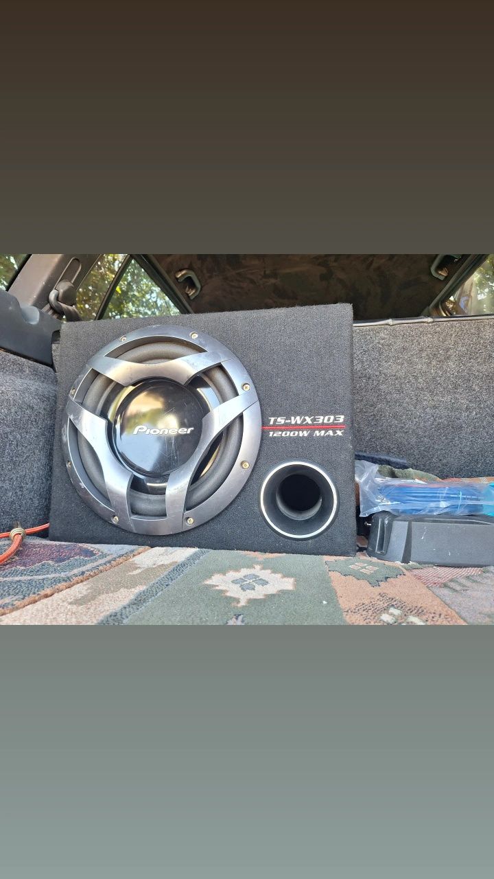 Бас каса Pioneer 260лв до 1 август