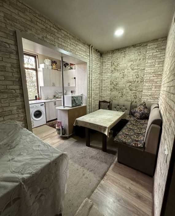 Код 815  Срочно продается 3/2/4 ком квартира куйлюк массив 1