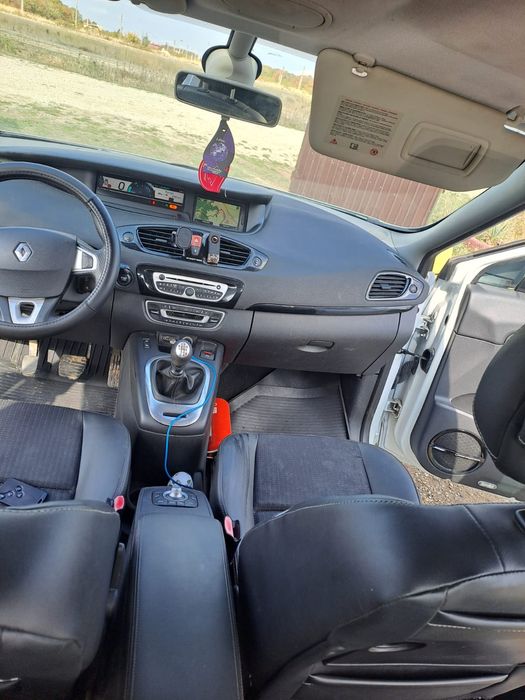 Renault Scenic 2011 Bose