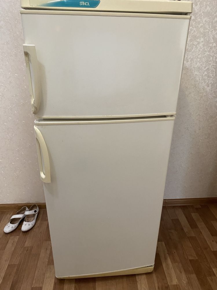 Продам Холодильник б/у