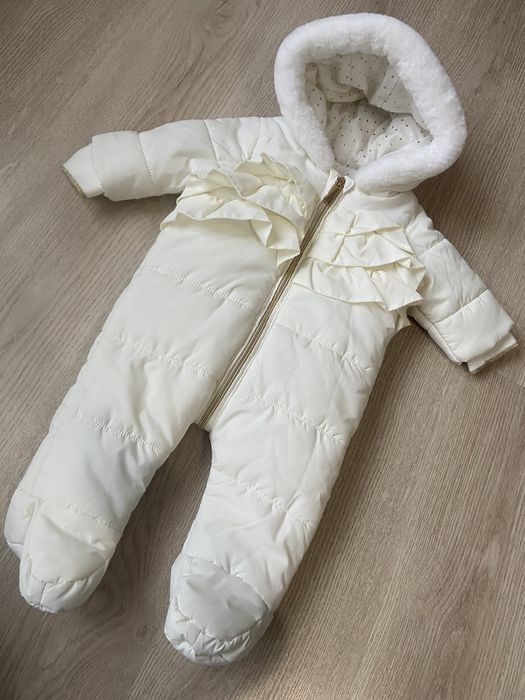 Зимен космонавт за бебе
