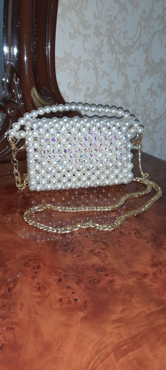 Сумка из бусины.