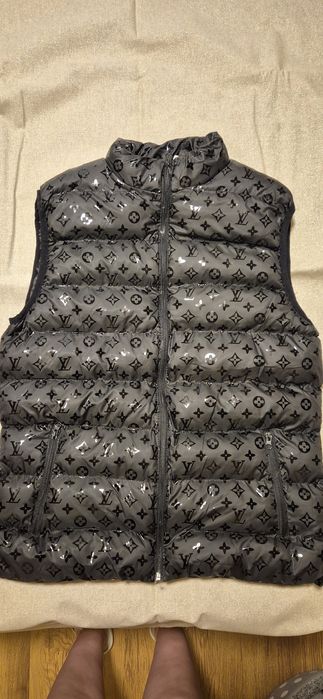 Елек Louis Vuitton