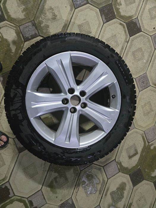 Диск + шина  toyota highlander