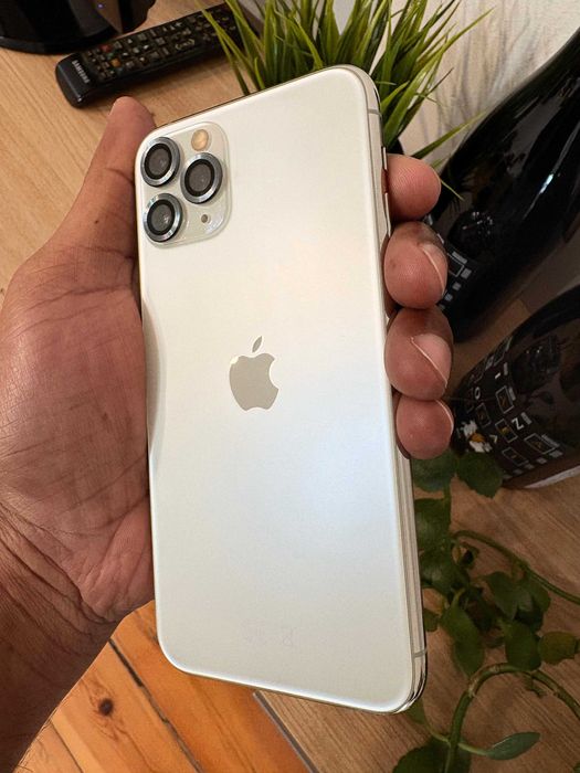 iPhone 11 Pro – 256GB - Отлично състояние