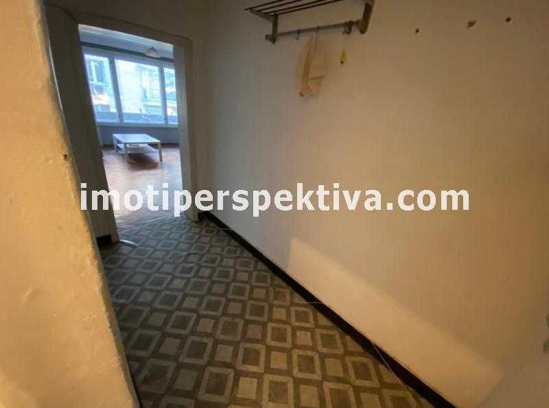 Продава се Двустаен апартамент в Пловдив, Център - 57 кв.м за 2492 €/кв.м - Снимка #3