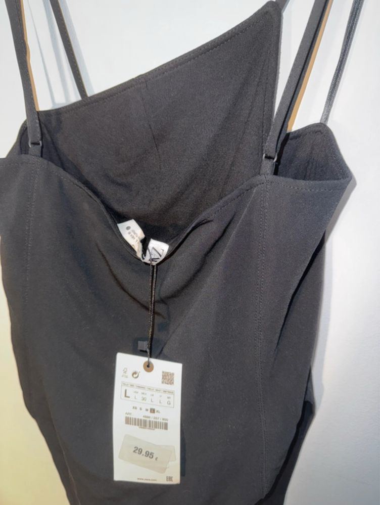 Body cu detaliu petrecut elegant