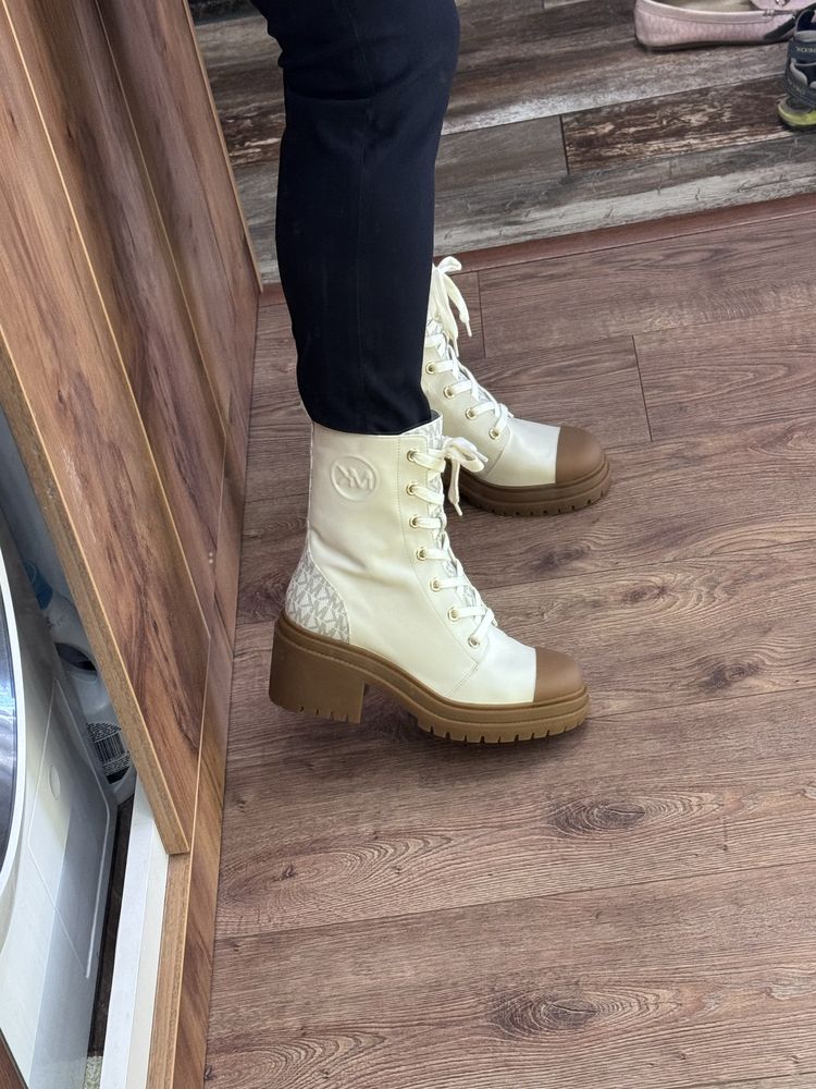 Ботуши Michael Kors-39,5