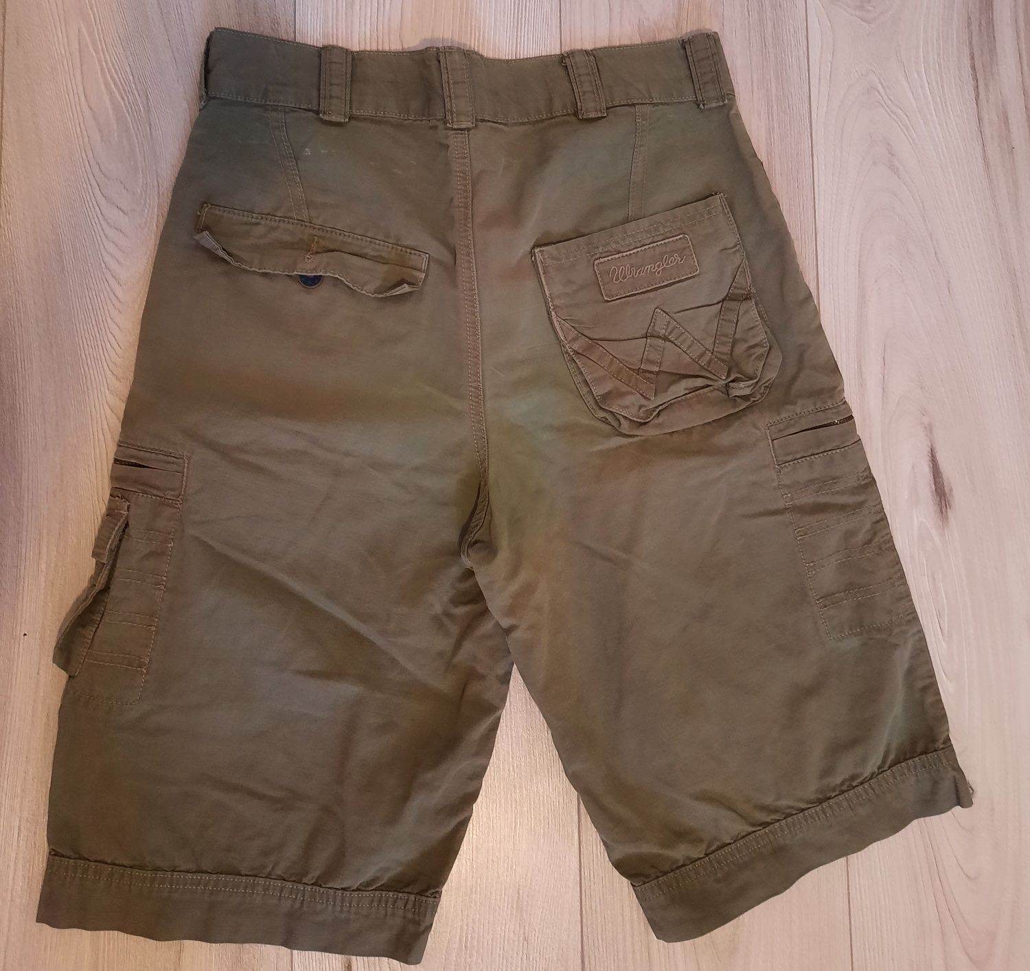 Pantaloni scurti Wrangler kaki M