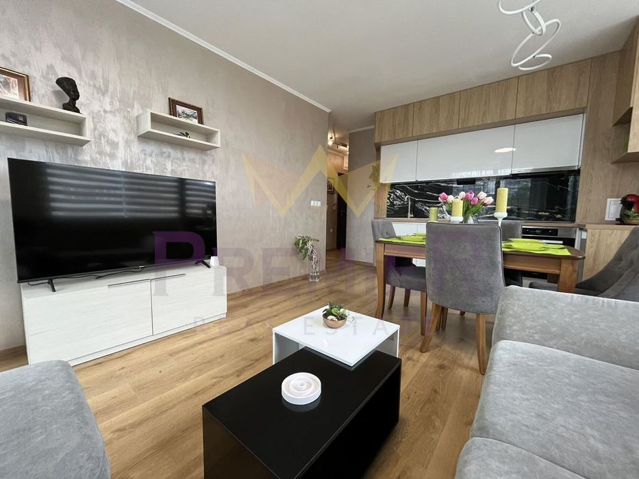 Дава се под наем Двустаен апартамент в Варна, Чайка - 65 кв.м за 700 € - Снимка #3