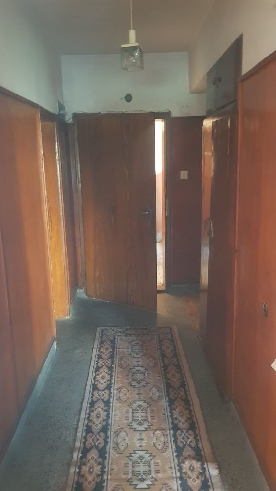 Продава апартамент в гр.Дупница,център