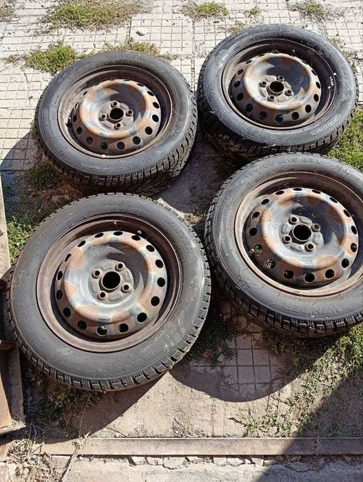 15” Зимни Гуми с Джанти за Toyota Yaris