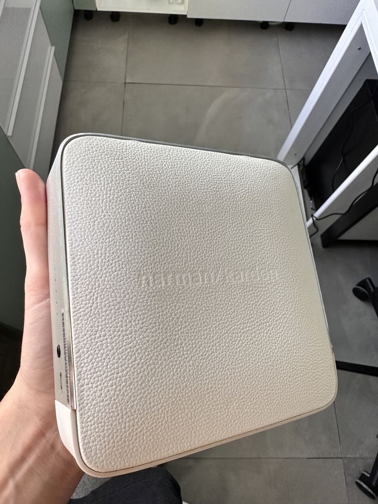 Boxă Harman Kardon Esquire de la 1500 lei la 750 lei